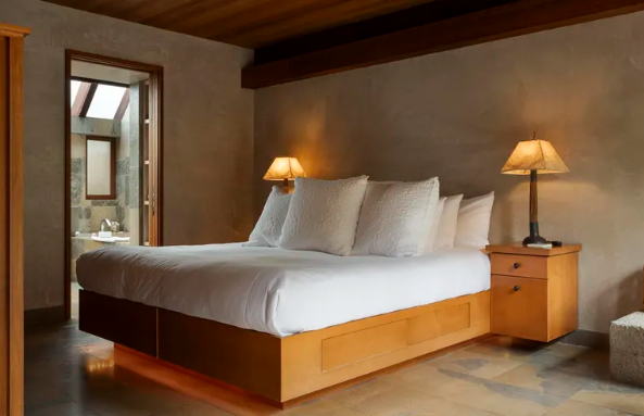 The Kravis Remodel, La Jolla CA by Kendrick Kellogg