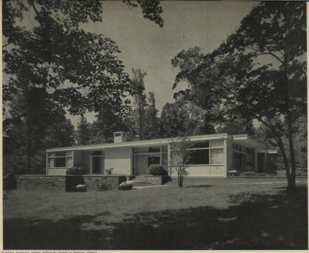 Square-Doughnut House at Sedgefield, Sedgefield NC