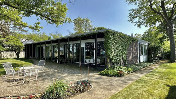 The Robert P. Hohf House, Kenilworth IL by William Keck