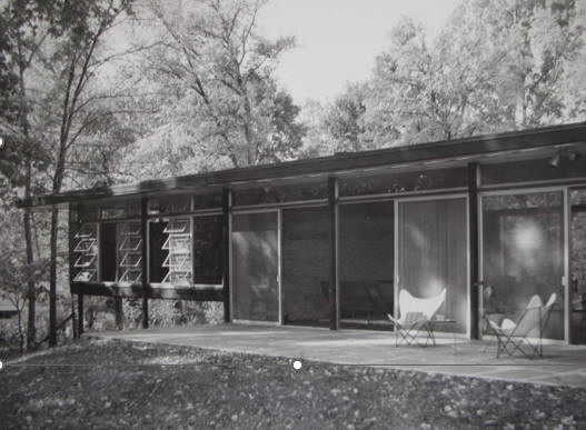 The Bill and Dartha Dennis House, Glasgow KY by Jack West