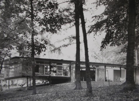 The Bill and Dartha Dennis House, Glasgow KY by Jack West